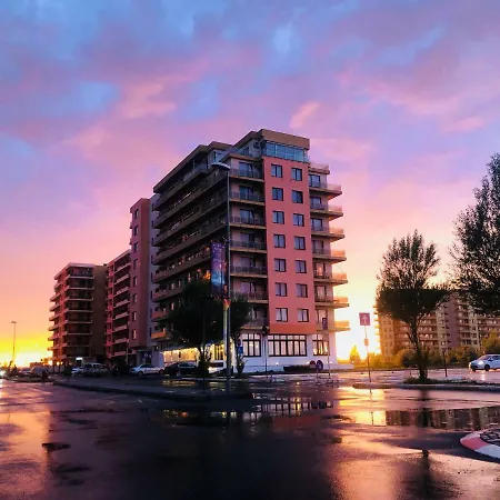דירה And Sea View Summerland מאמאיה